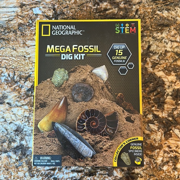National Geographic Toys Mega Fossil Dig Kit Poshmark